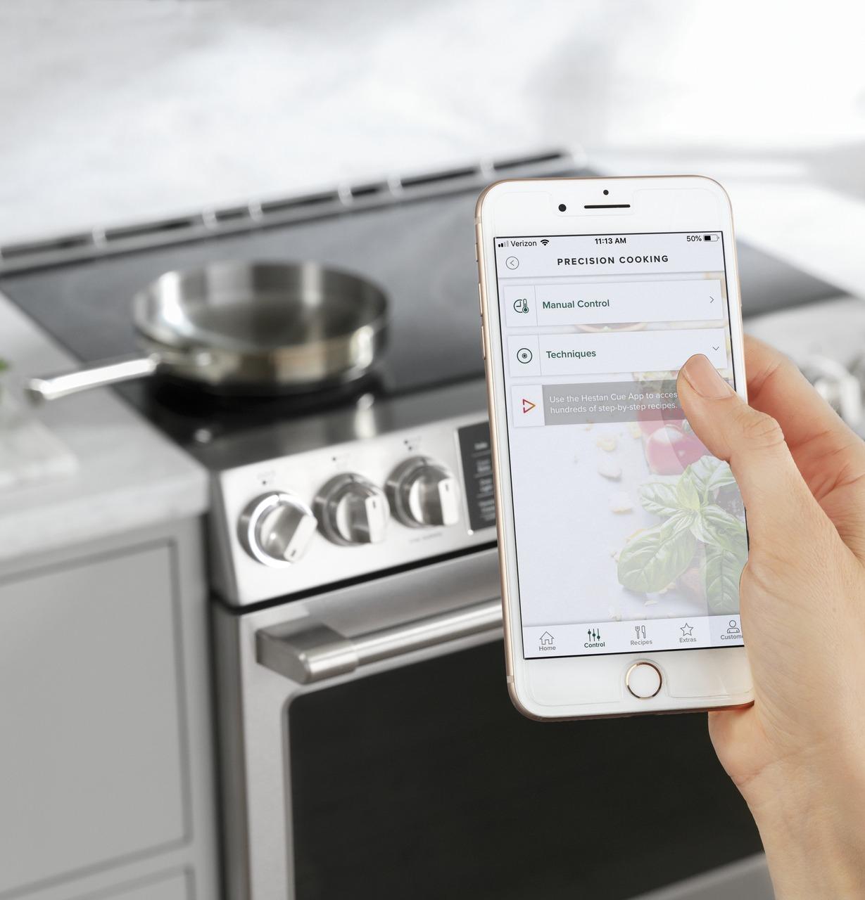 Cafe CHS90XP2MS1 Café™ 30" Smart Slide-In, Front-Control, Induction And Convection Range With In-Oven Camera