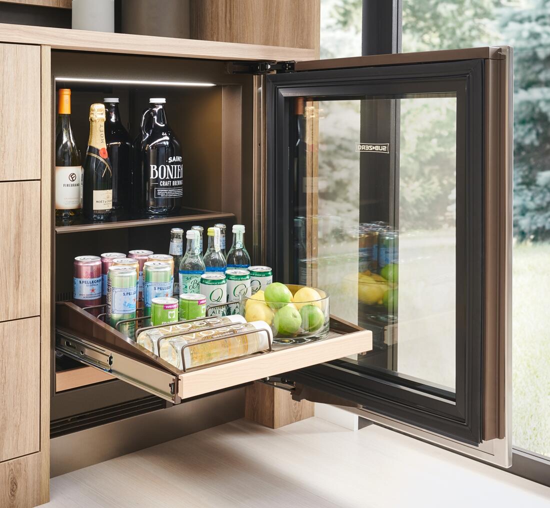 Sub-Zero DEU2450BGR 24" Designer Undercounter Beverage Center - Panel Ready