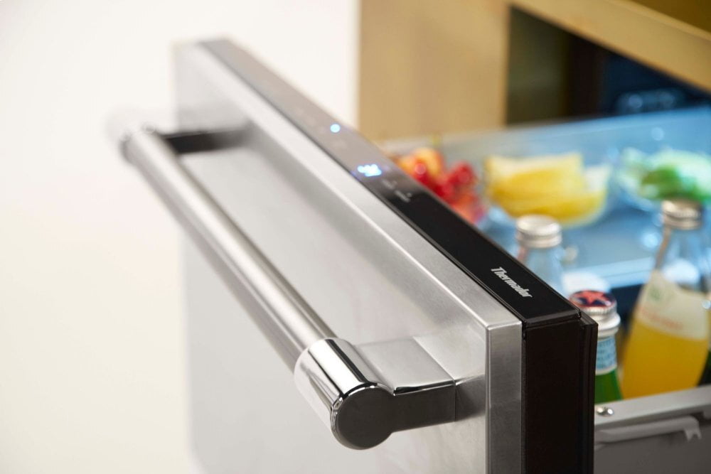 Thermador T24UR920DS 24-Inch Under-Counter Double Drawer Refrigerator