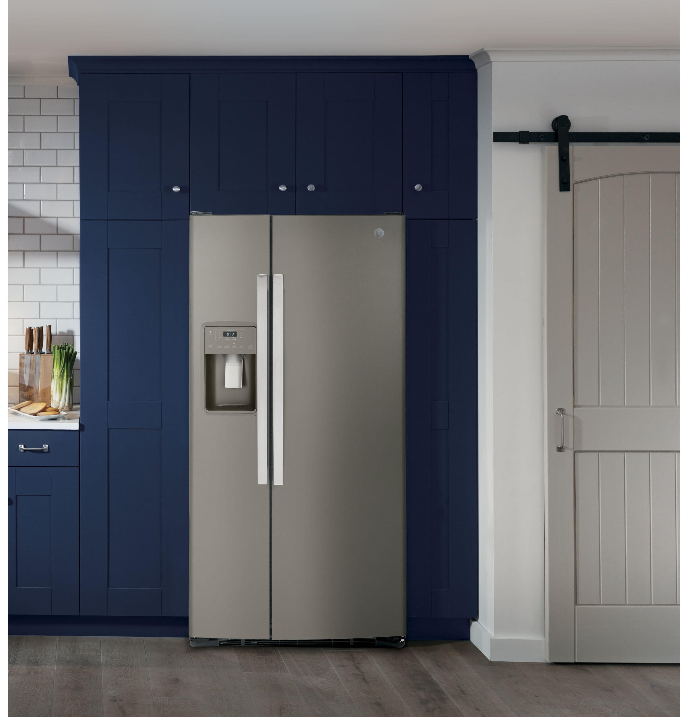 Ge Appliances GSS23GMPES Ge® 23.0 Cu. Ft. Side-By-Side Refrigerator