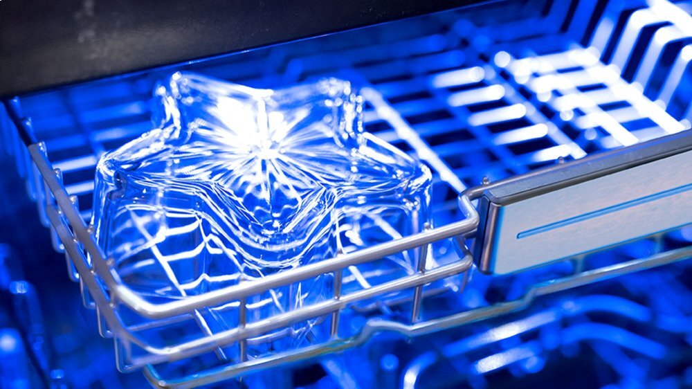 Thermador DWHD870WFP 24-Inch Professional Stainless Steel Star Sapphire