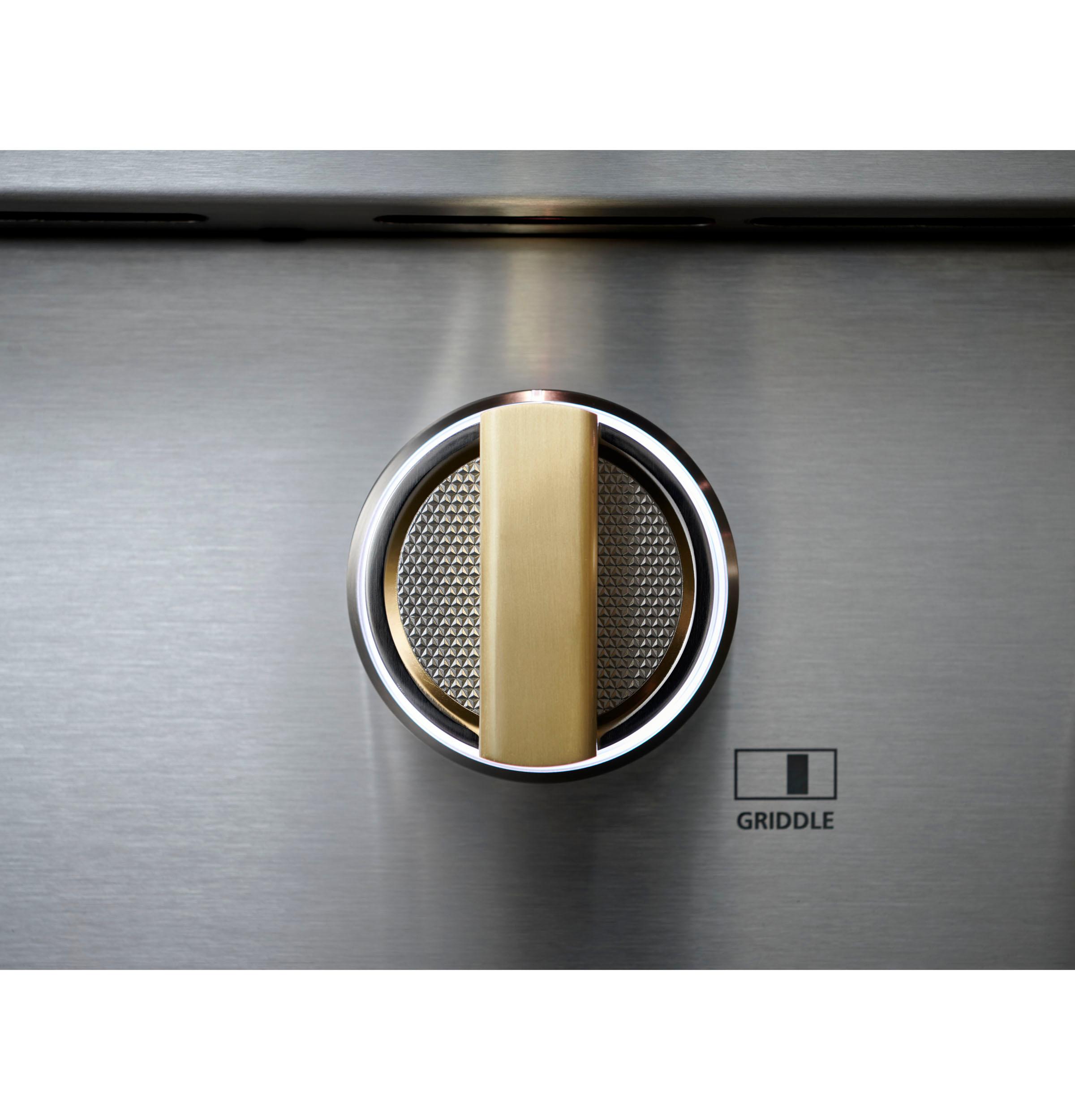 Monogram ZDP484NGTSS Monogram 48" Dual-Fuel Professional Range With 4 Burners, Grill, And Griddle