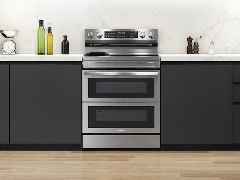 Samsung NE63A6751SS 6.3 Cu. Ft. Smart Freestanding Electric Range With Flex Duo™, No-Preheat Air Fry & Griddle In Stainless Steel