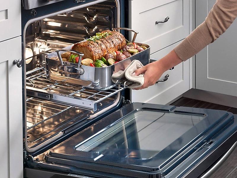 Samsung NX58F5700WS 5.8 Cu. Ft. Gas Range With True Convection In Stainless Steel
