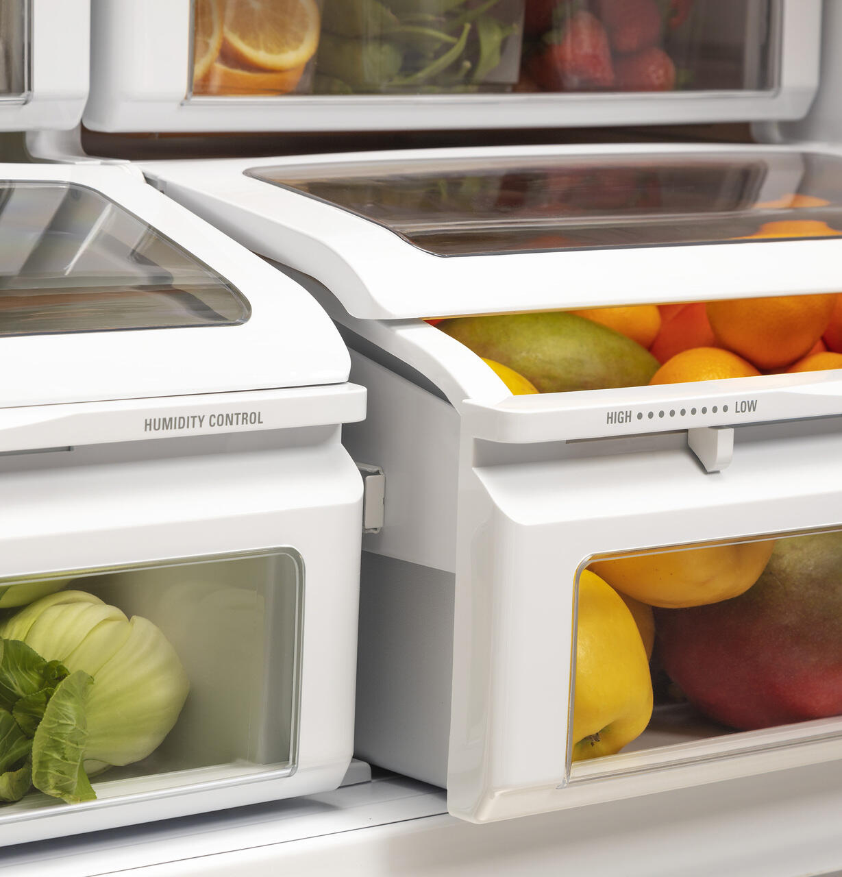 Cafe CDB36LP2RS1 Café™ 21.3 Cu. Ft. Built-In Bottom-Freezer Refrigerator