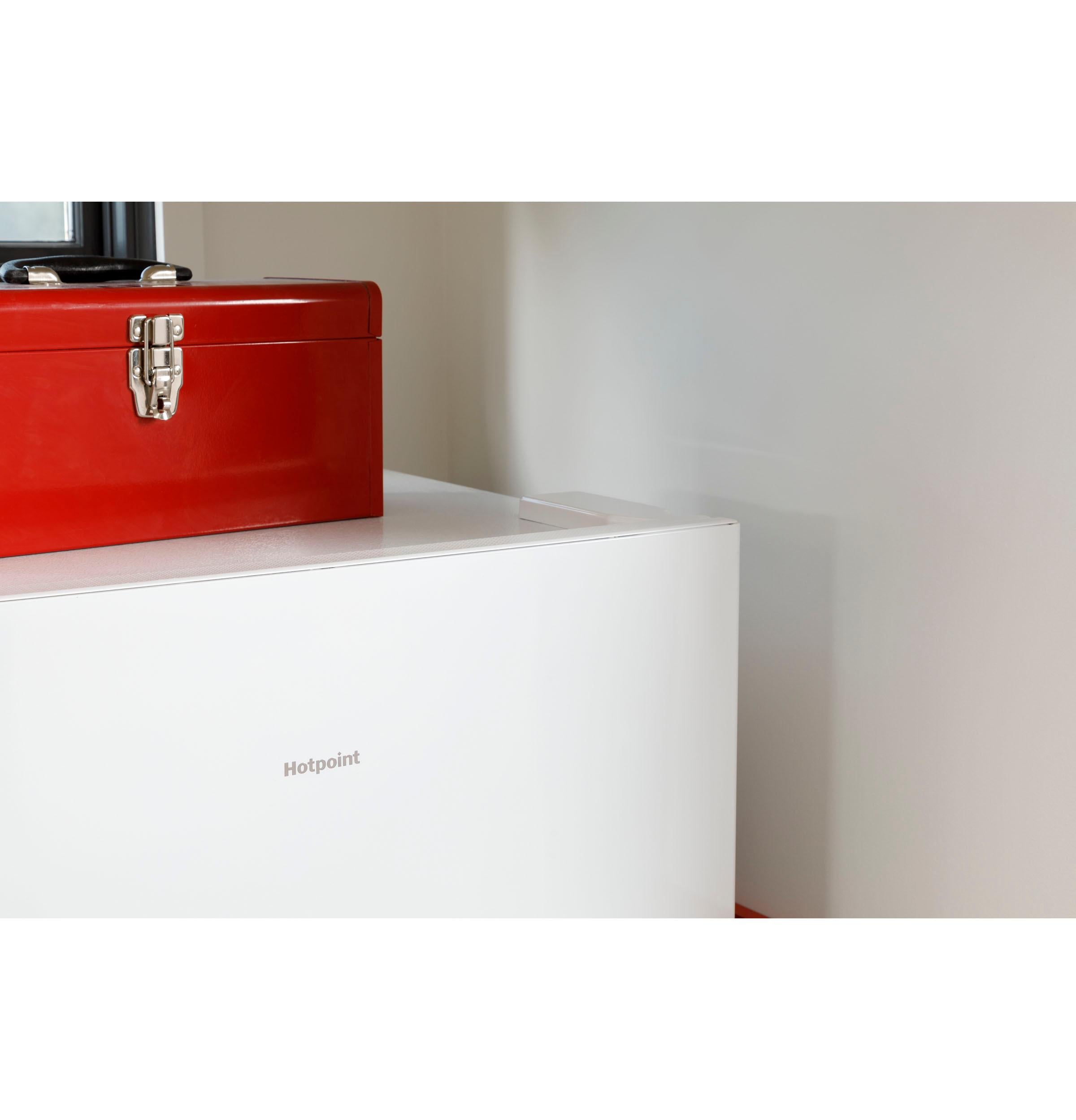 Hotpoint HUF13STRWW Hotpoint® 13 Cu. Ft. Frost-Free Upright Freezer