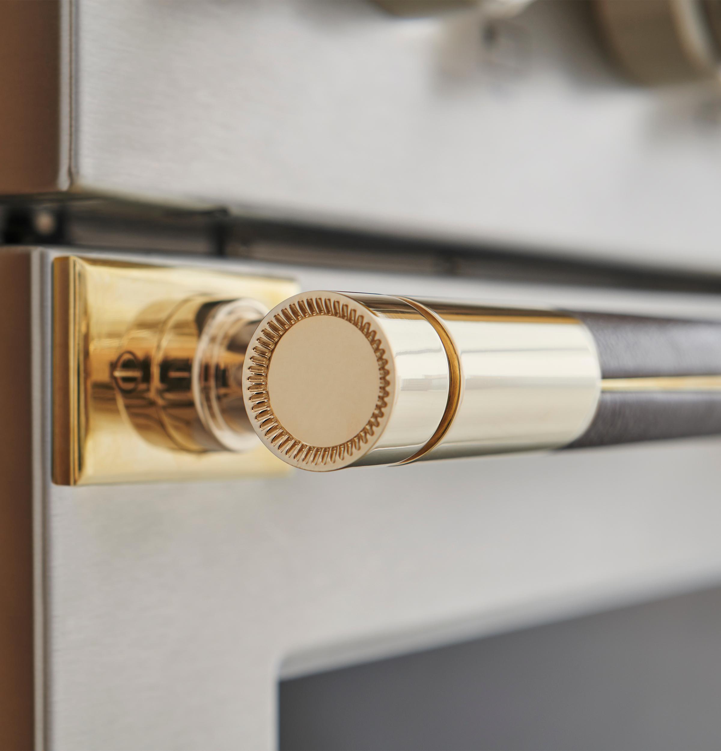 Monogram ZXPR48HSTB1 Monogram 48" Designer Collection Brass Short Handle For Pro Range