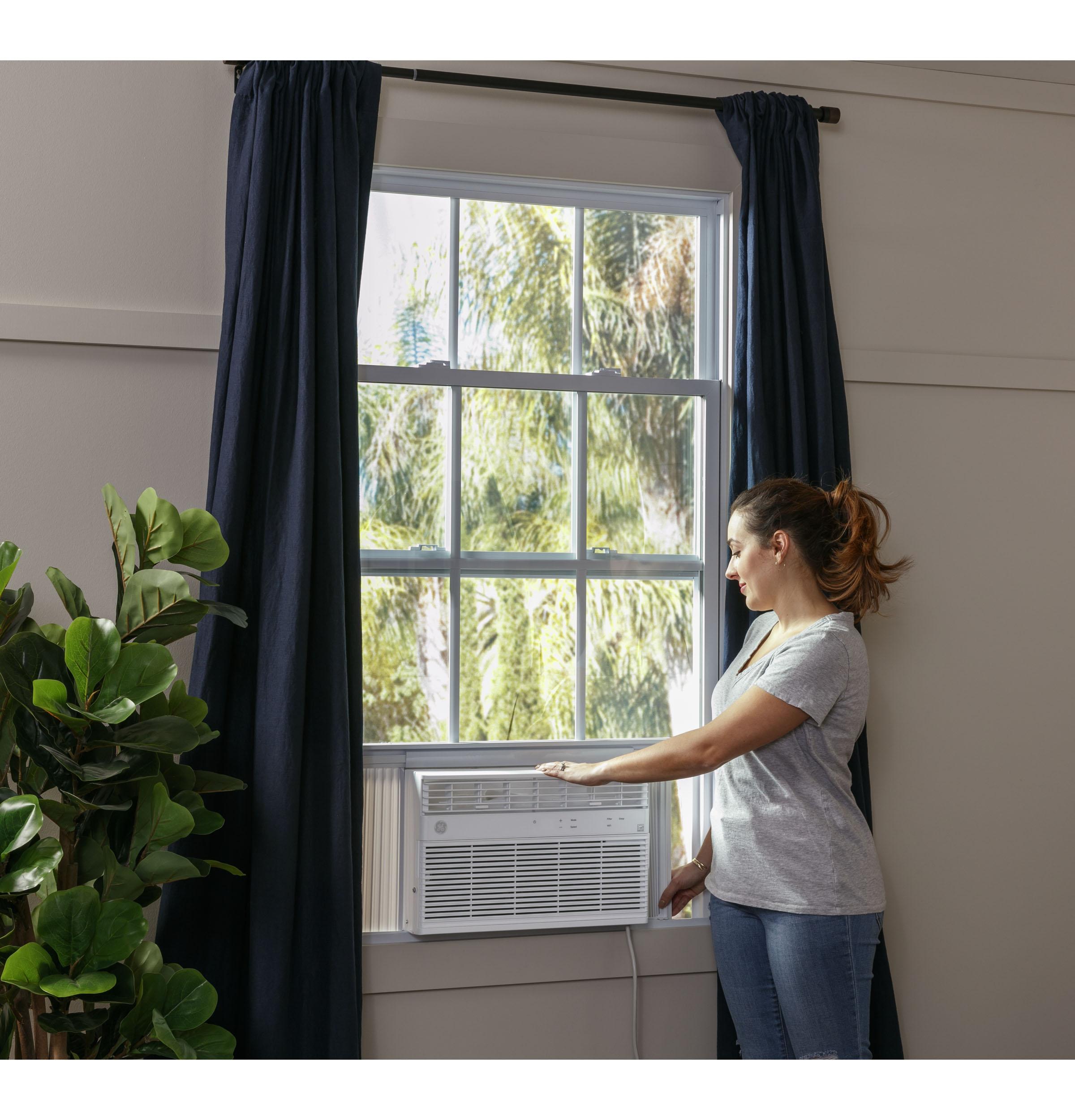 Ge Appliances AHE12DZ Ge® 12,000 Btu Heat/Cool Electronic Window Air Conditioner For Large Rooms Up To 550 Sq. Ft.