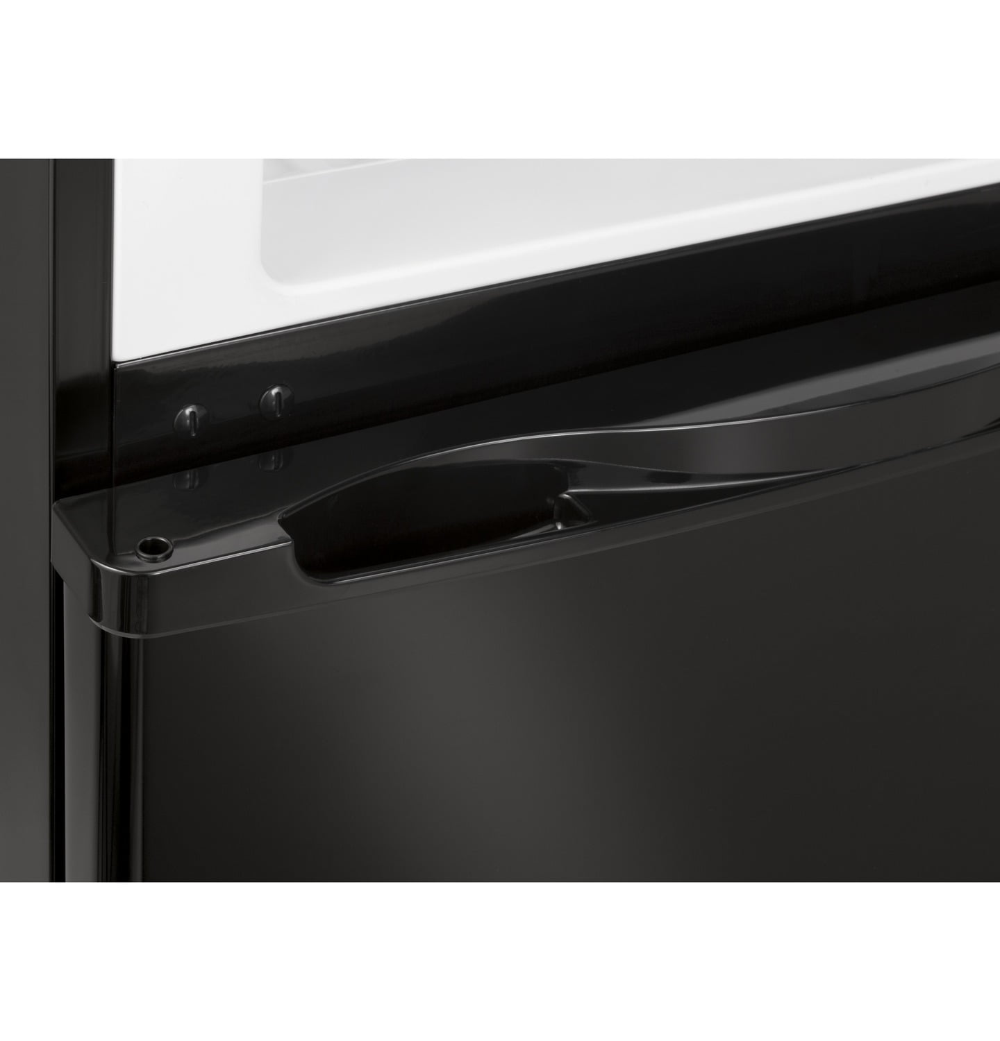 Haier HA10TG21SB 9.8 Cu. Ft. Top Freezer Refrigerator