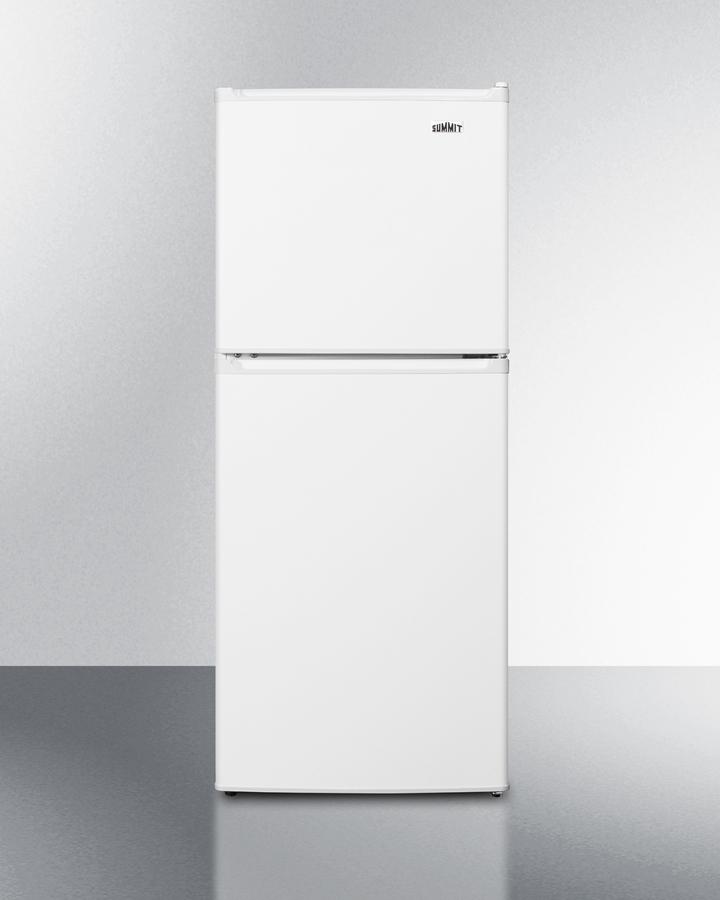 Summit FF711ES 19" Wide Top Mount Refrigerator-Freezer