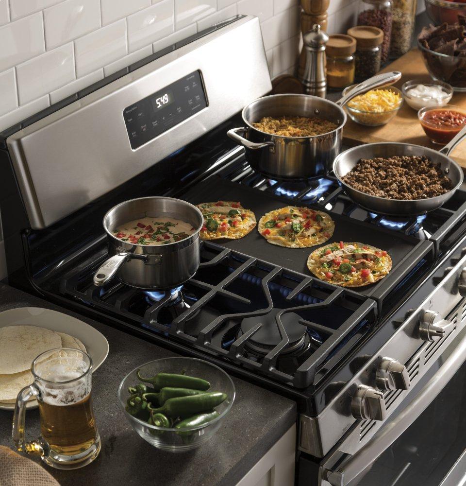 Ge Appliances JGBS66REKSS Ge® 30" Free-Standing Gas Range