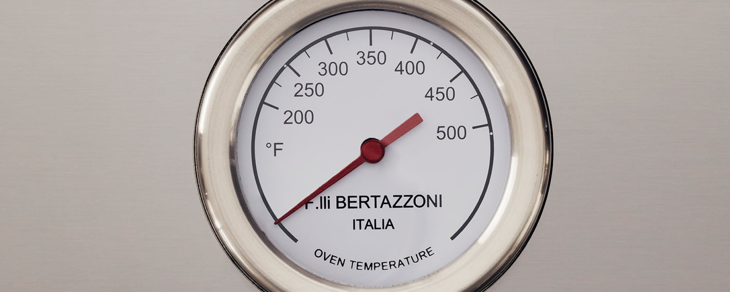 Bertazzoni MAST486GGASBIE 48 Inch All Gas Range, 6 Burner And Griddle Bianco Matt