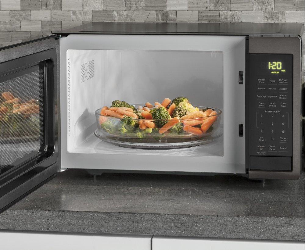 Ge Appliances JES1095BMTS Ge® 0.9 Cu. Ft. Capacity Countertop Microwave Oven