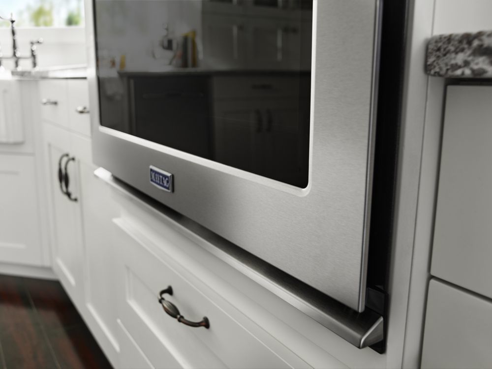 Maytag MEW9530FZ 30-Inch Wide Single Wall Oven With True Convection - 5.0 Cu. Ft.