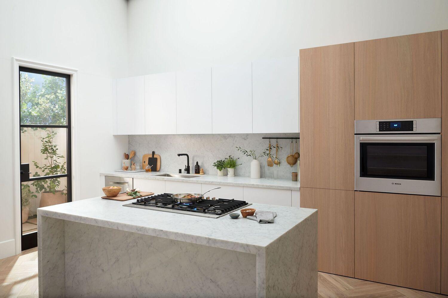 Bosch HBLP454UC Benchmark® Single Wall Oven 30'' Stainless Steel Hblp454Uc