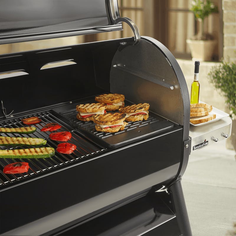 Weber 7598 Porcelain-Enameled Cast Iron Griddle - Smokefire Ex4/Ex6 & Spirit 300