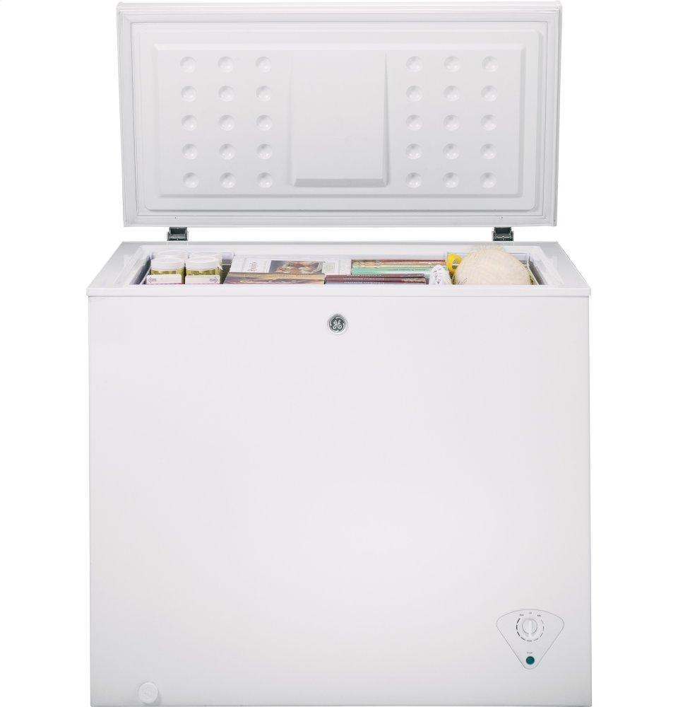 Ge Appliances FCM7STWW Ge® 7.0 Cu. Ft. Manual Defrost Chest Freezer