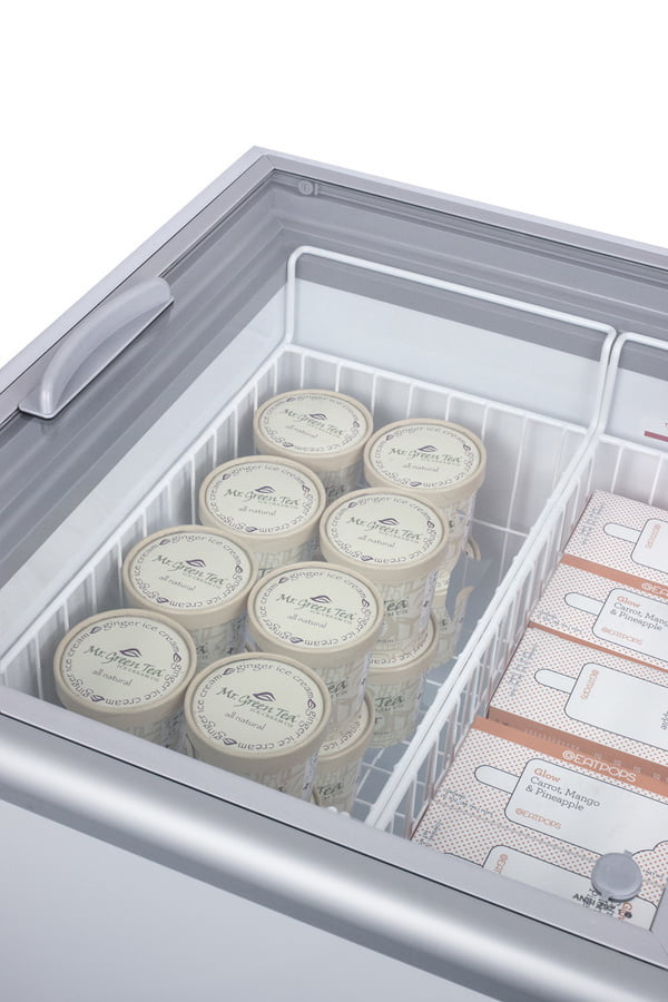 Summit NOVA22 7.2 Cu.Ft. Chest Freezer