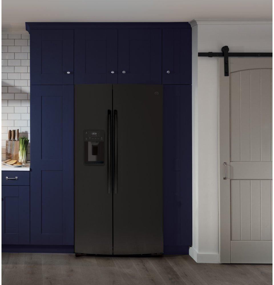 Ge Appliances GSS25IGNBB Ge® 25.1 Cu. Ft. Side-By-Side Refrigerator