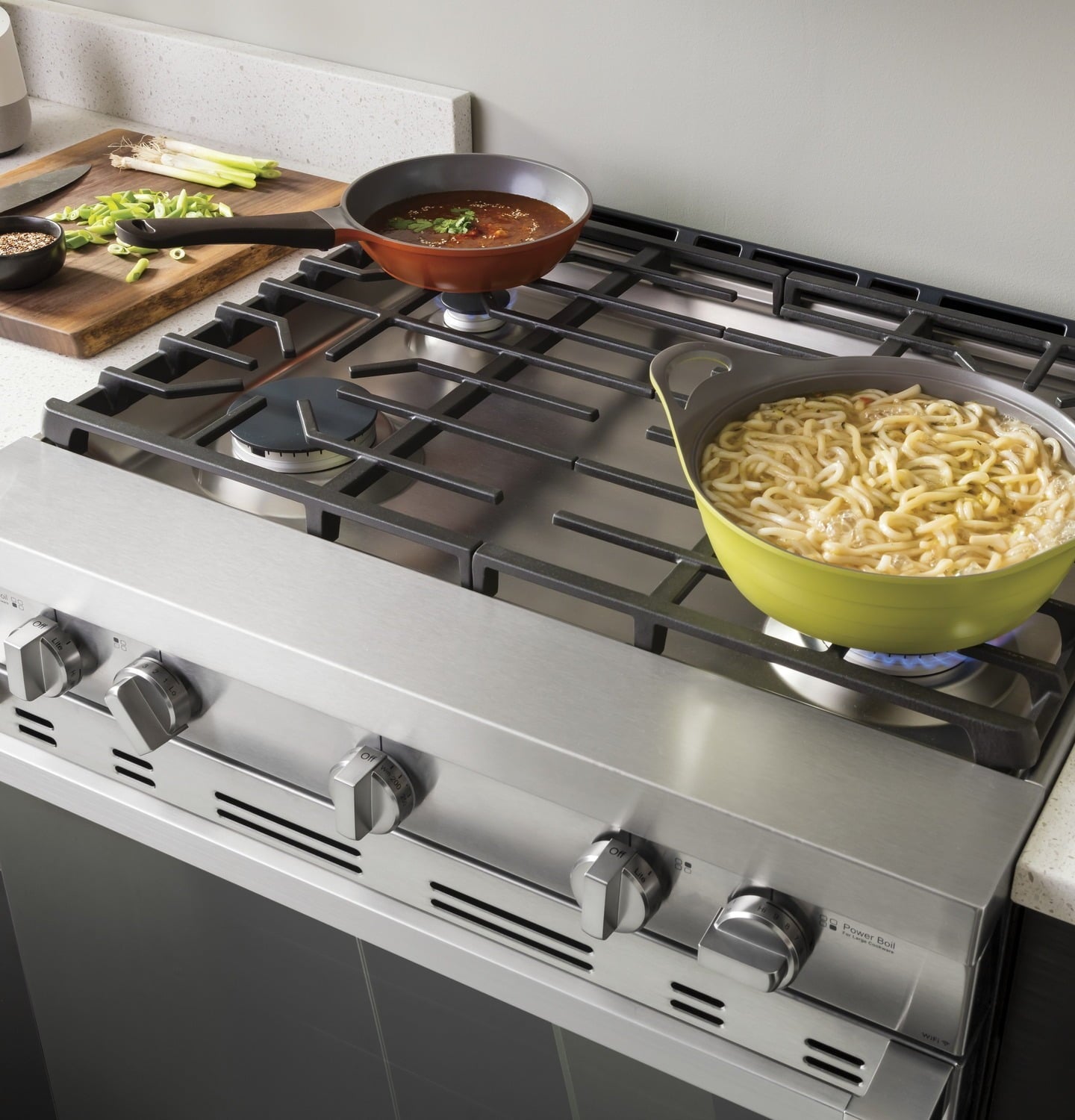 Haier QGSS740RNSS 30" Smart Slide-In Gas Range With Convection