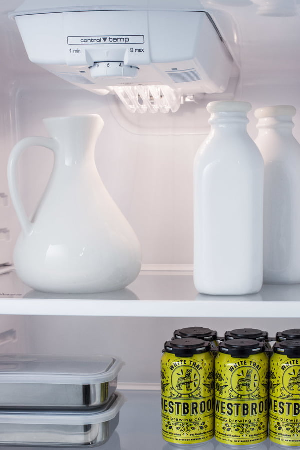 Summit FF1427WIM 26" Wide Top Mount Refrigerator-Freezer With Icemaker