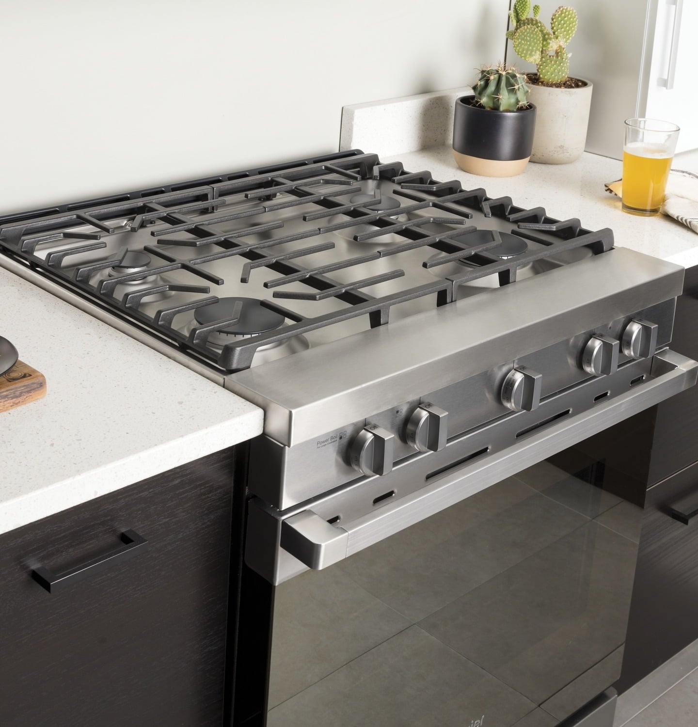 Haier QGSS740RNSS 30" Smart Slide-In Gas Range With Convection