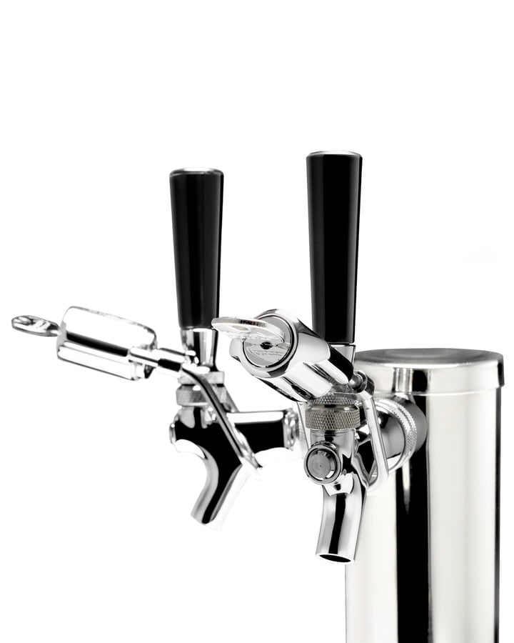 Summit SBC677BITWINTL 24" Wide Built-In Kegerator With Taplock