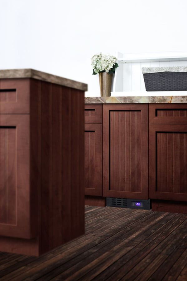 Summit SCFF1533BIF 15" Built-In All-Freezer
