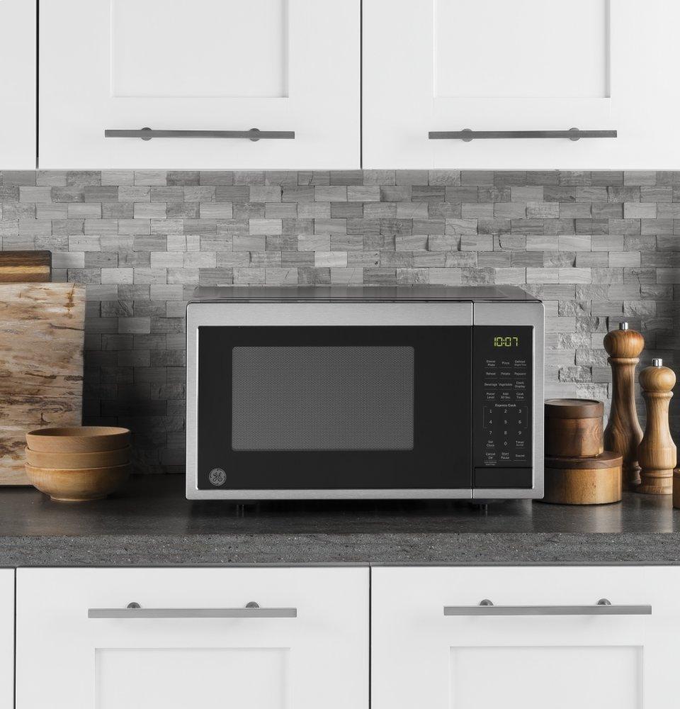 Ge Appliances JES1095SMSS Ge® 0.9 Cu. Ft. Capacity Countertop Microwave Oven