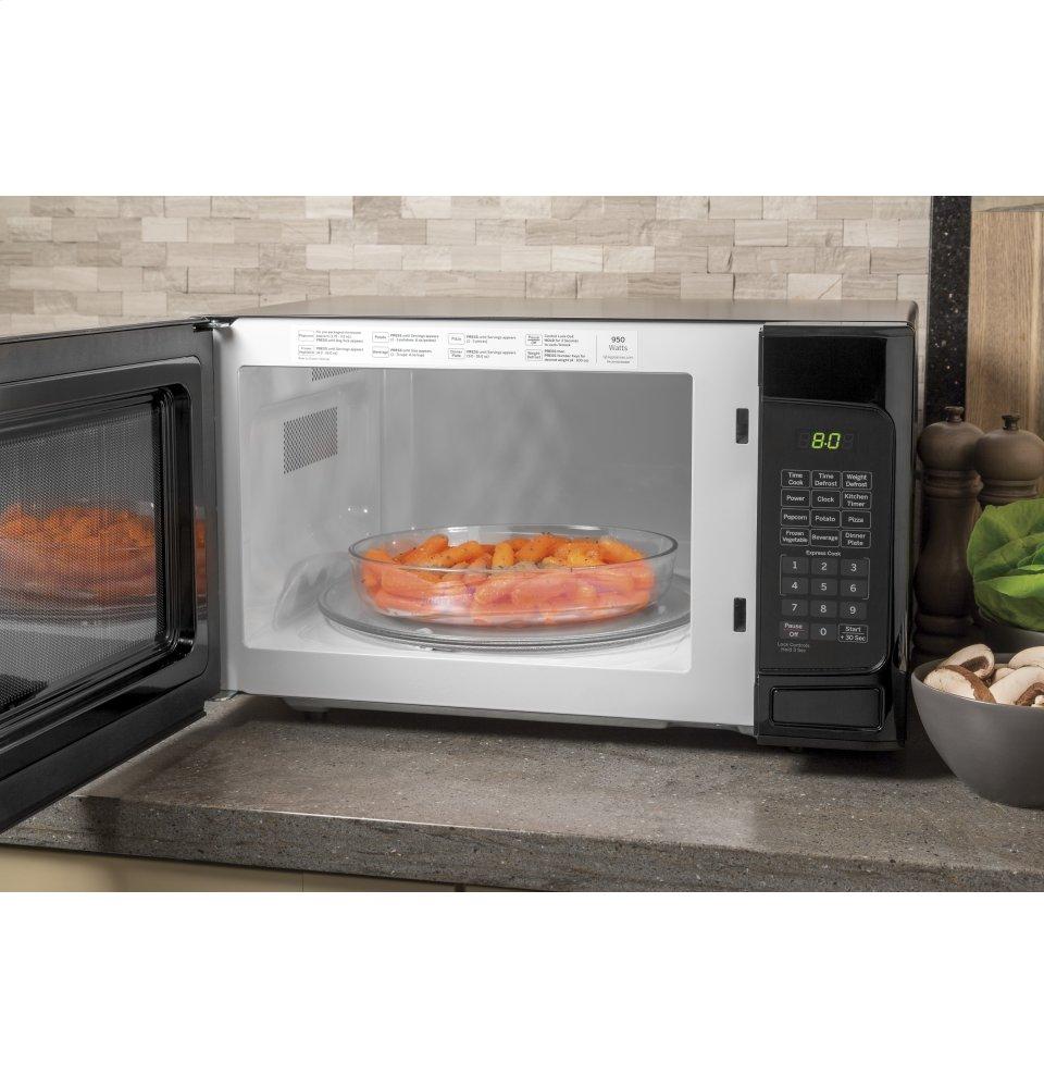 Ge Appliances JES1145DMBB Ge® 1.1 Cu. Ft. Capacity Countertop Microwave Oven
