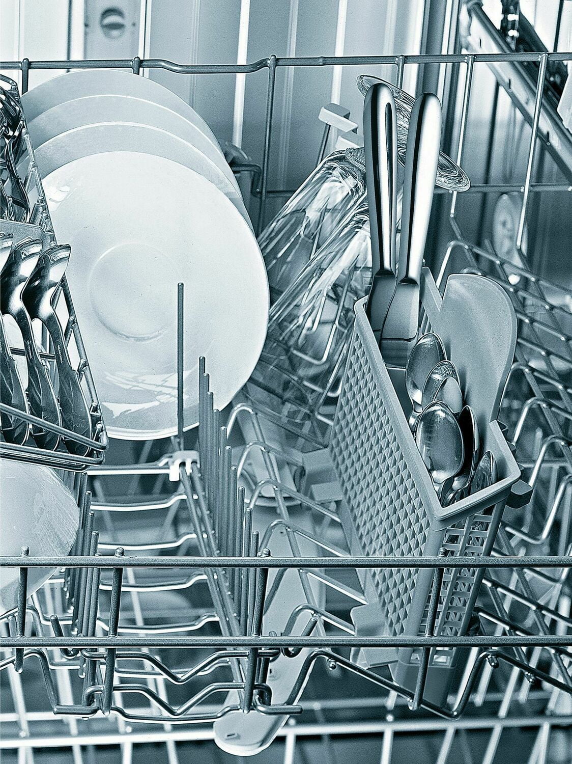 Bosch SMZ5000 Dishwasher Accessory Kit With Extra Tall Item Sprinkler, Vase/Bottle Holder, 3 Plastic Item Clips And Small Item Basket - Main Lineup