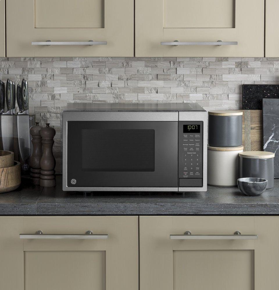 Ge Appliances JES1097SMSS Ge® 0.9 Cu. Ft. Capacity Smart Countertop Microwave Oven With Scan-To-Cook Technology