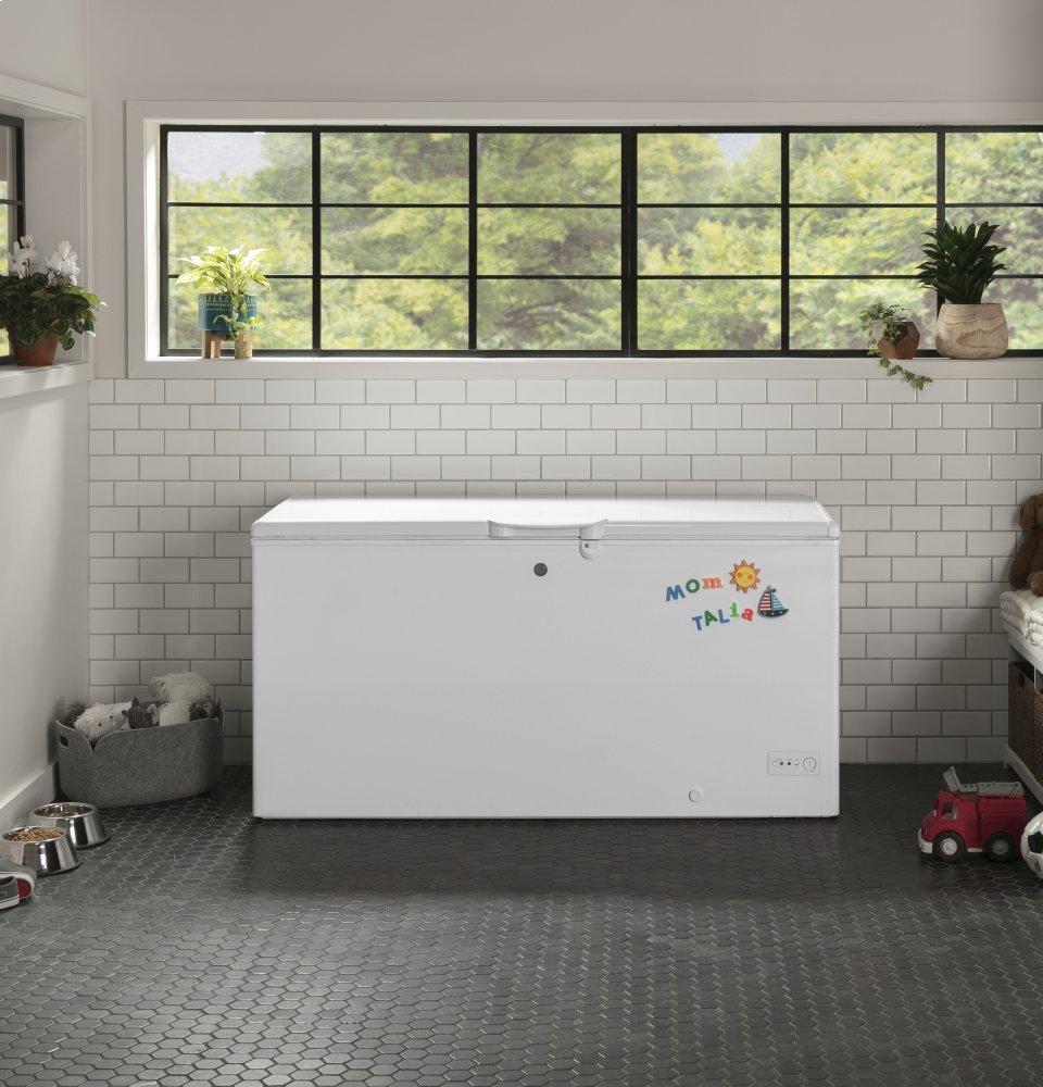 Ge Appliances FCM16DLWW Ge® 15.7 Cu. Ft. Manual Defrost Chest Freezer