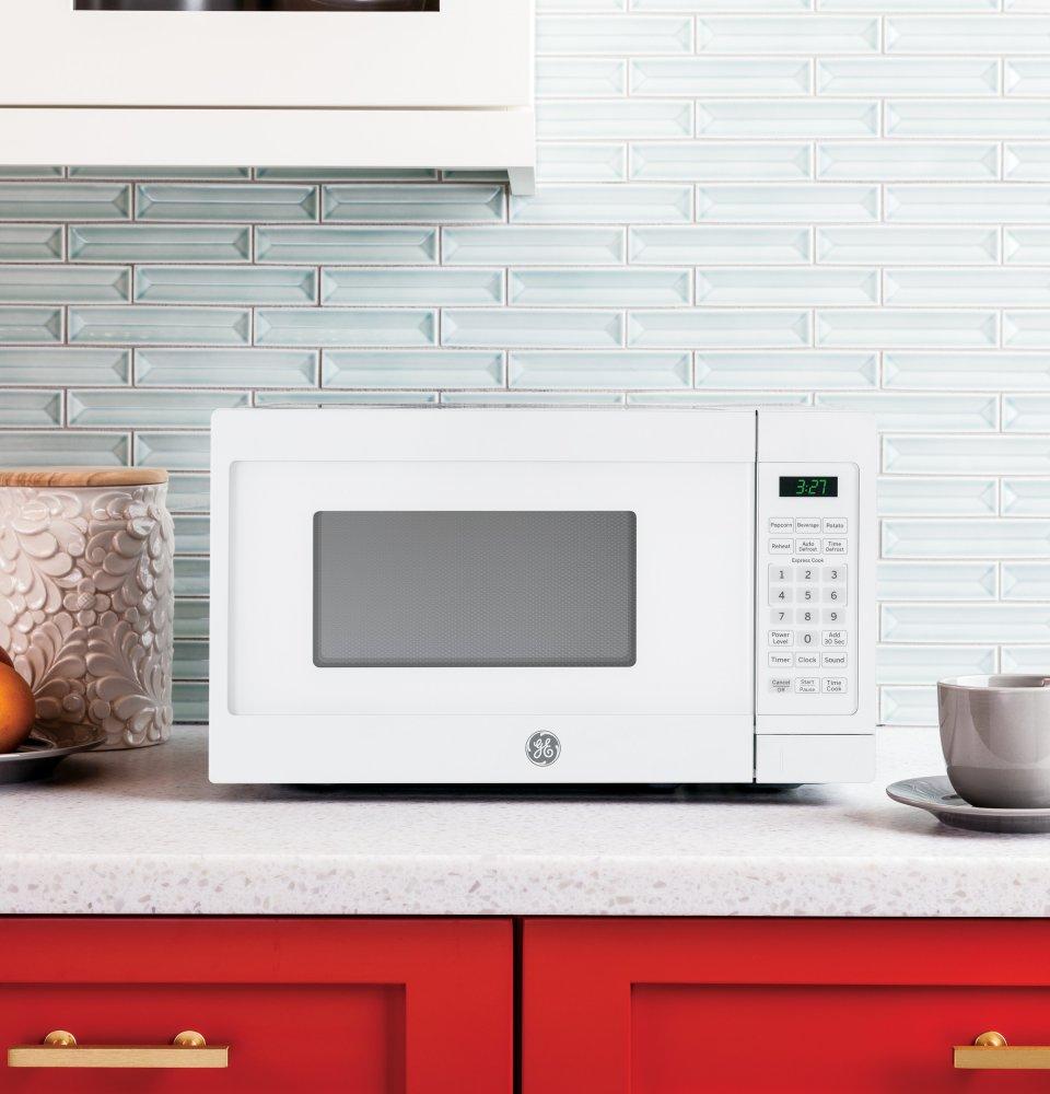 Ge Appliances JEM3072DHWW Ge® 0.7 Cu. Ft. Capacity Countertop Microwave Oven