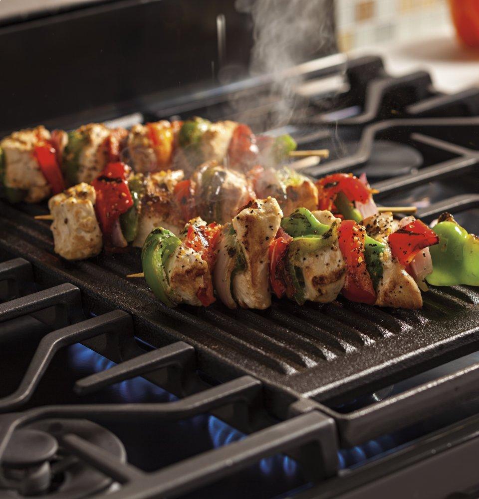 Ge Appliances P2B940SEJSS Ge Profile™ 30" Smart Dual-Fuel Free-Standing Convection Range With Warming Drawer