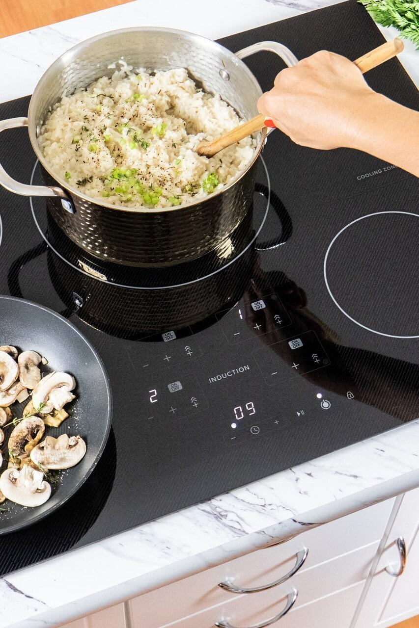 Sharp SDH3042DB 30 In. Width Induction Cooktop, European Black Mirror Finish Made With Premium Schott® Glass