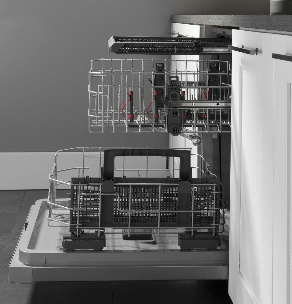 Ge Appliances GDF630PSMSS Ge® Front Control With Plastic Interior Dishwasher With Sanitize Cycle & Dry Boost