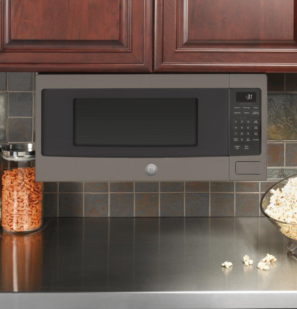 Ge Appliances PEM31EFES Ge Profile™ 1.1 Cu. Ft. Countertop Microwave Oven