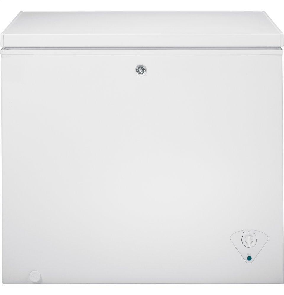 Ge Appliances FCM7STWW Ge® 7.0 Cu. Ft. Manual Defrost Chest Freezer