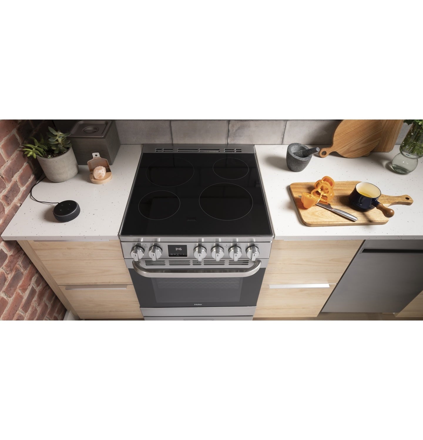 Haier QAS740RMSS 24" 2.9 Cu. Ft. Electric Range